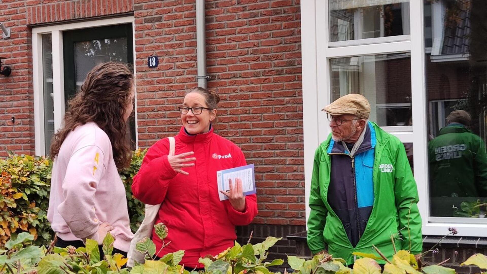 Elke Slagt-Tichelman in gesprek met burgers